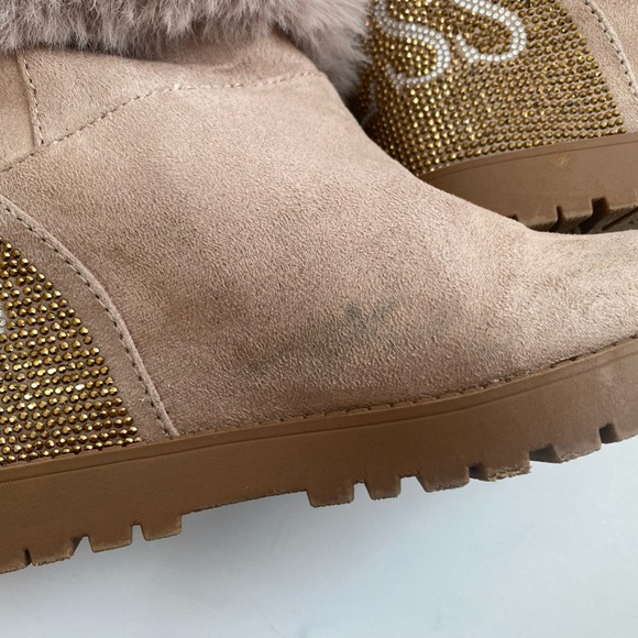 GUESS Womens Paulie Lug Sole Wedge Booties - Camel size 6 - Picture 7 of 13